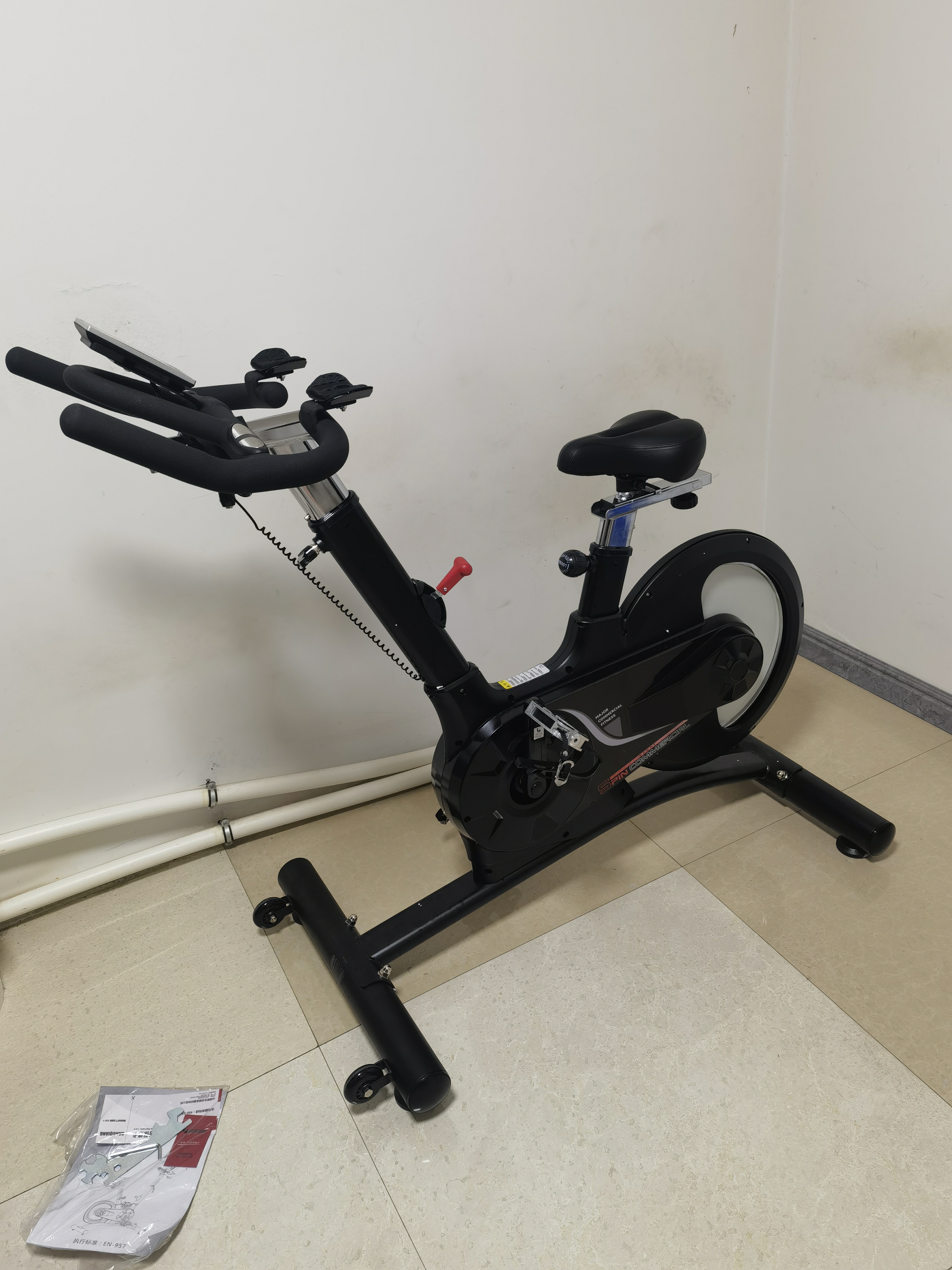 公寓健身器材国产麻豆性爱视频